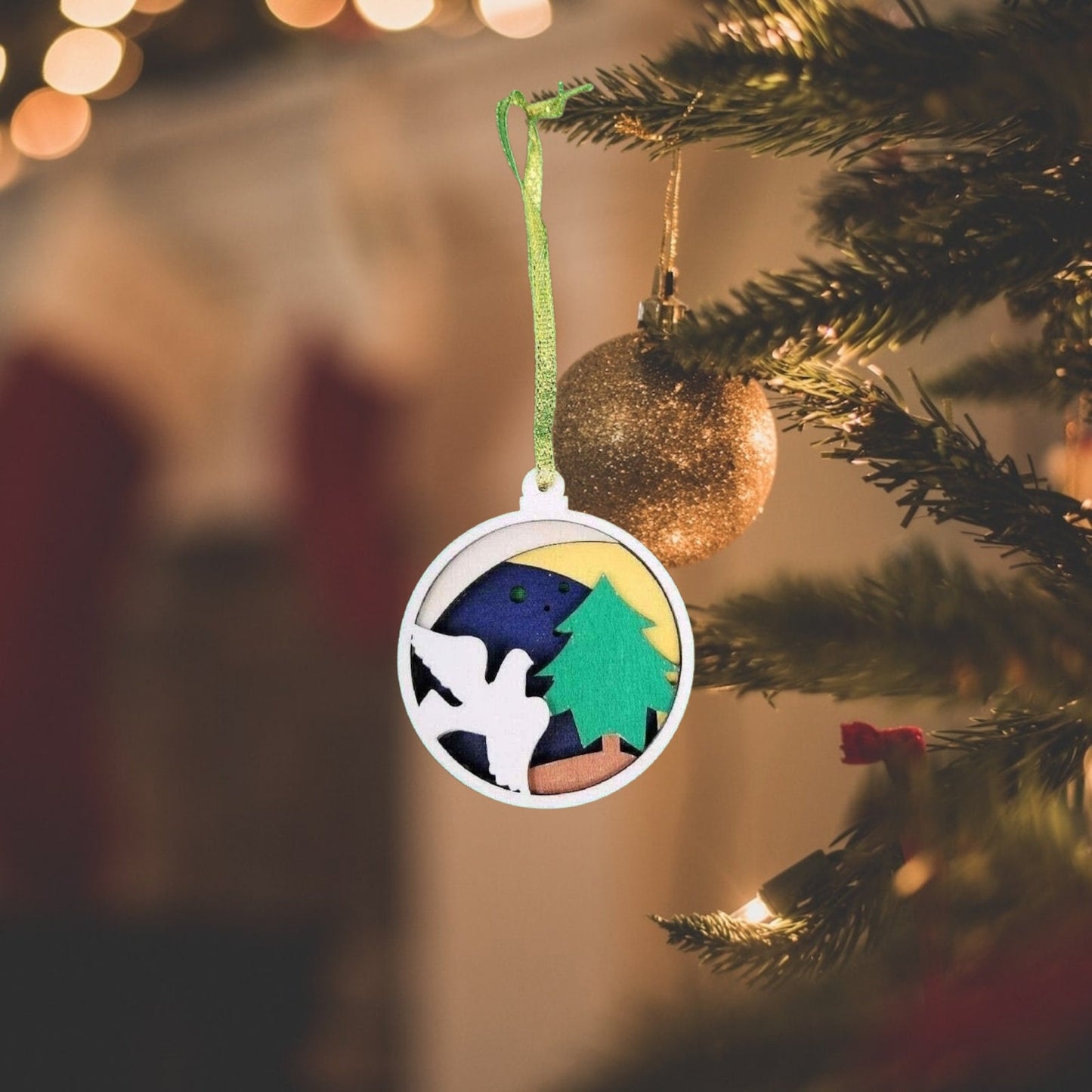 Wooden Round Christmas Tree Dove Night Scene Handmade Christmas Ornament, Farmhouse Winter Holiday Decor Xmas