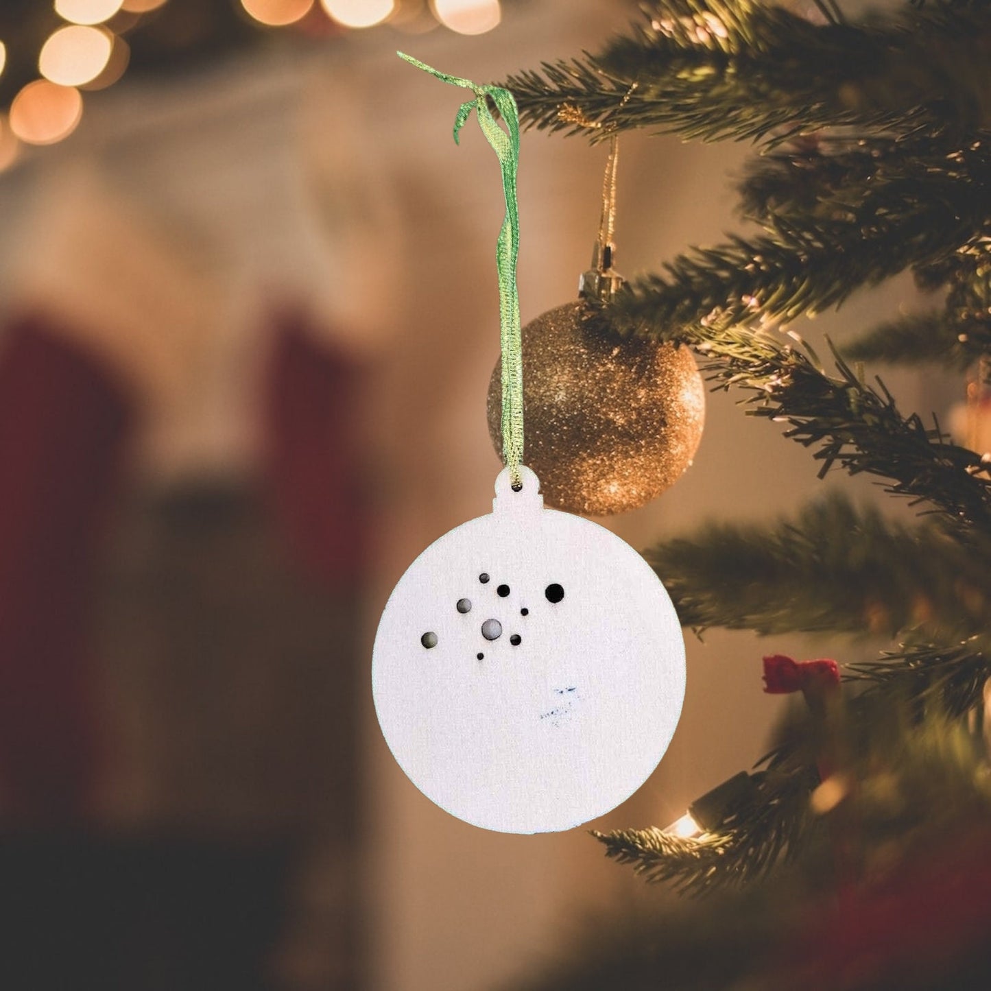 Wooden Round Christmas Tree Dove Night Scene Handmade Christmas Ornament, Farmhouse Winter Holiday Decor Xmas