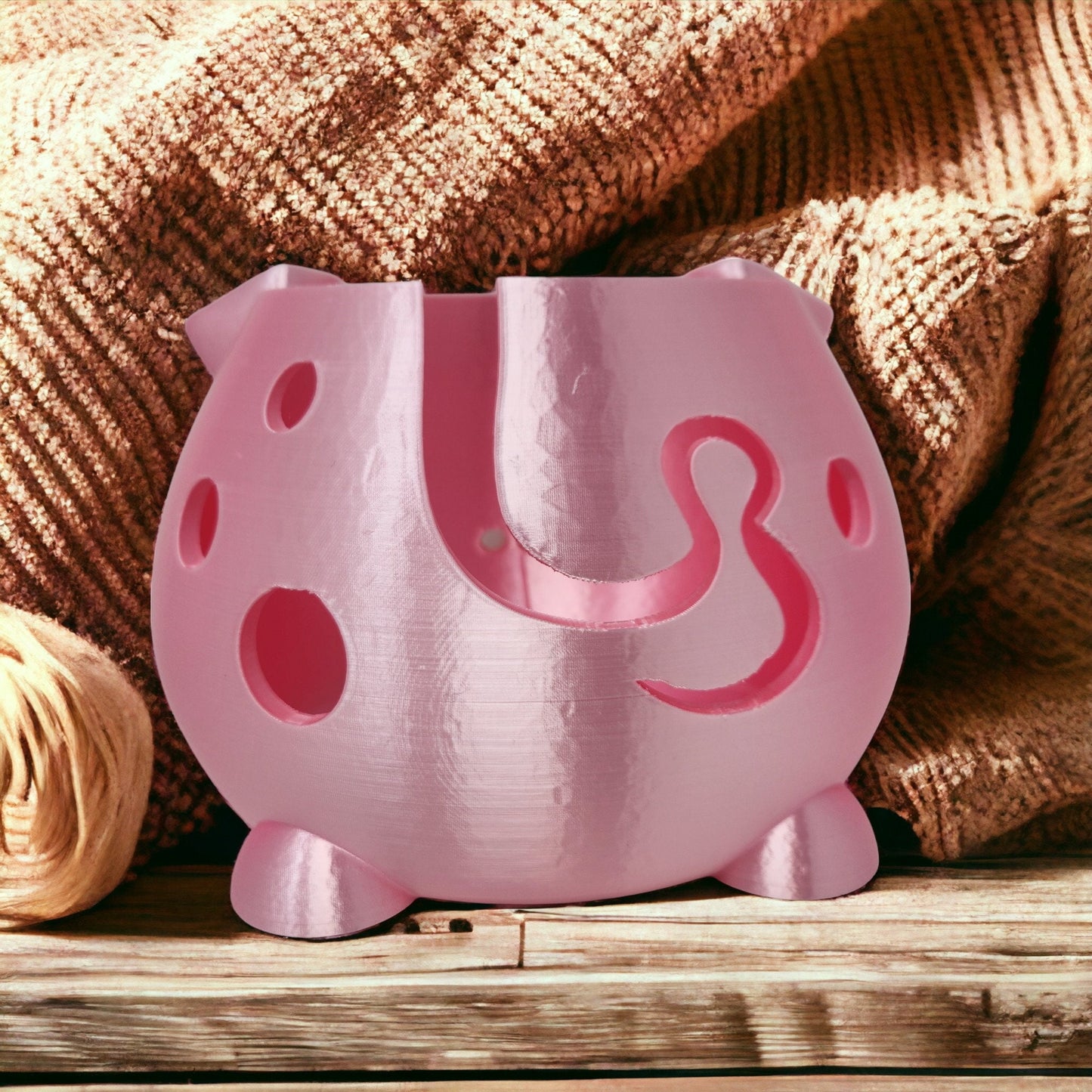 Pig Knitting Yarn Bowl - Adorable Perfect for Piggy Lovers and Crafters | Great Gift Idea for Knitters & Crocheters