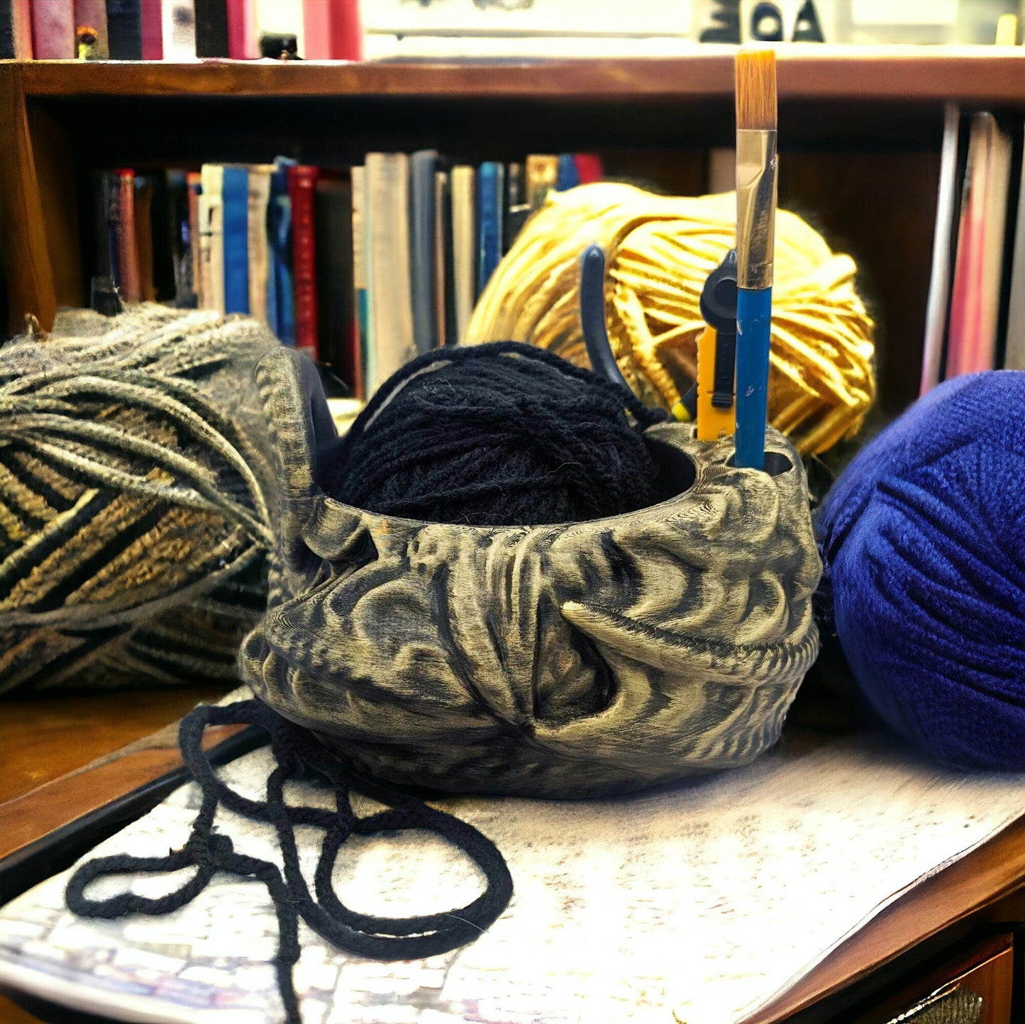 Dragon Yarn Bowl - Fantasy-Inspired Yarn Holder, 3D Printed Craft Supply for Knitting & Home Decor Accessory