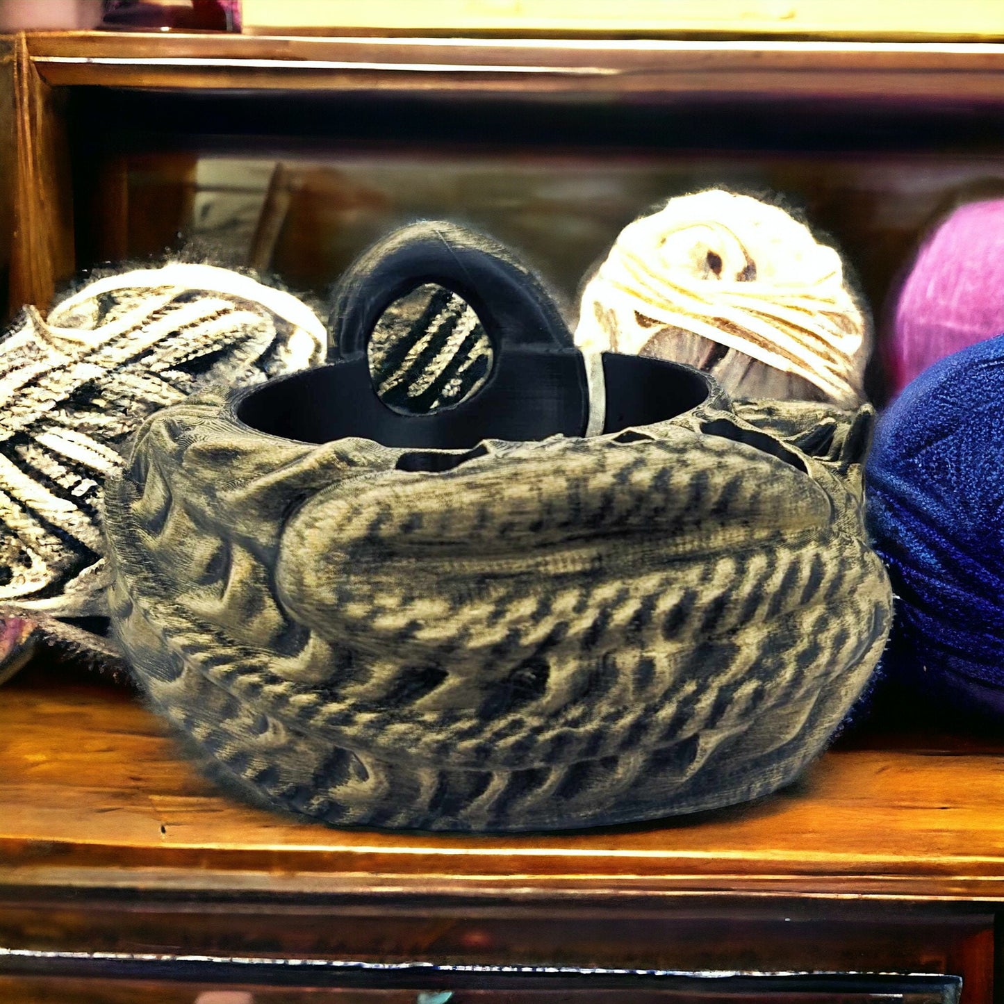 Dragon Yarn Bowl - Fantasy-Inspired Yarn Holder, 3D Printed Craft Supply for Knitting & Home Decor Accessory