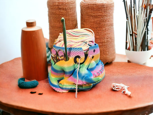 Horned Dragon Yarn Bowl With Tool Holes - Fantasy-Inspired Yarn Holder for Dragon Yarn Bowl With Horns Knitting Accessory 3D Printed