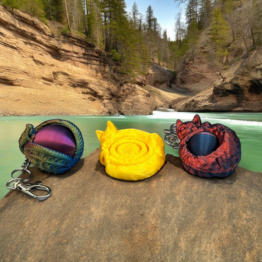 Fidget Toy Keychain: 3D Printed Cat Gyroid, Cat Ball Dragon Ball Designs - Unique Stress Relief Trinket