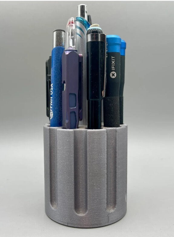 3D Printed Revolver Cylinder Pen, Pencil & Toothbrush Holder - Unique Desktop Decor Accessory, Fun Gift for Gun Lovers