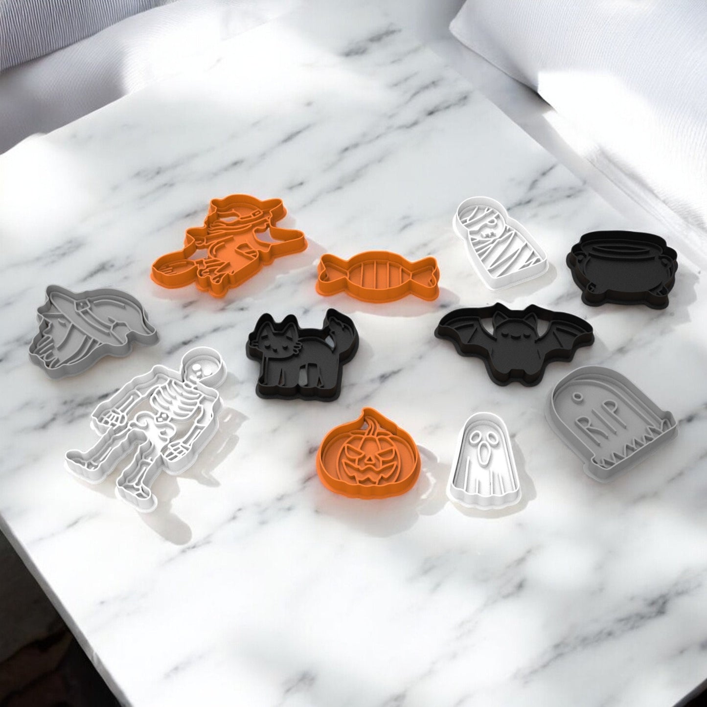 Halloween Cookie Cutters 3D Printed - Pumpkin, Skeleton, Bat, Ghost & Cauldron - Perfect for Baking Festive Treats!