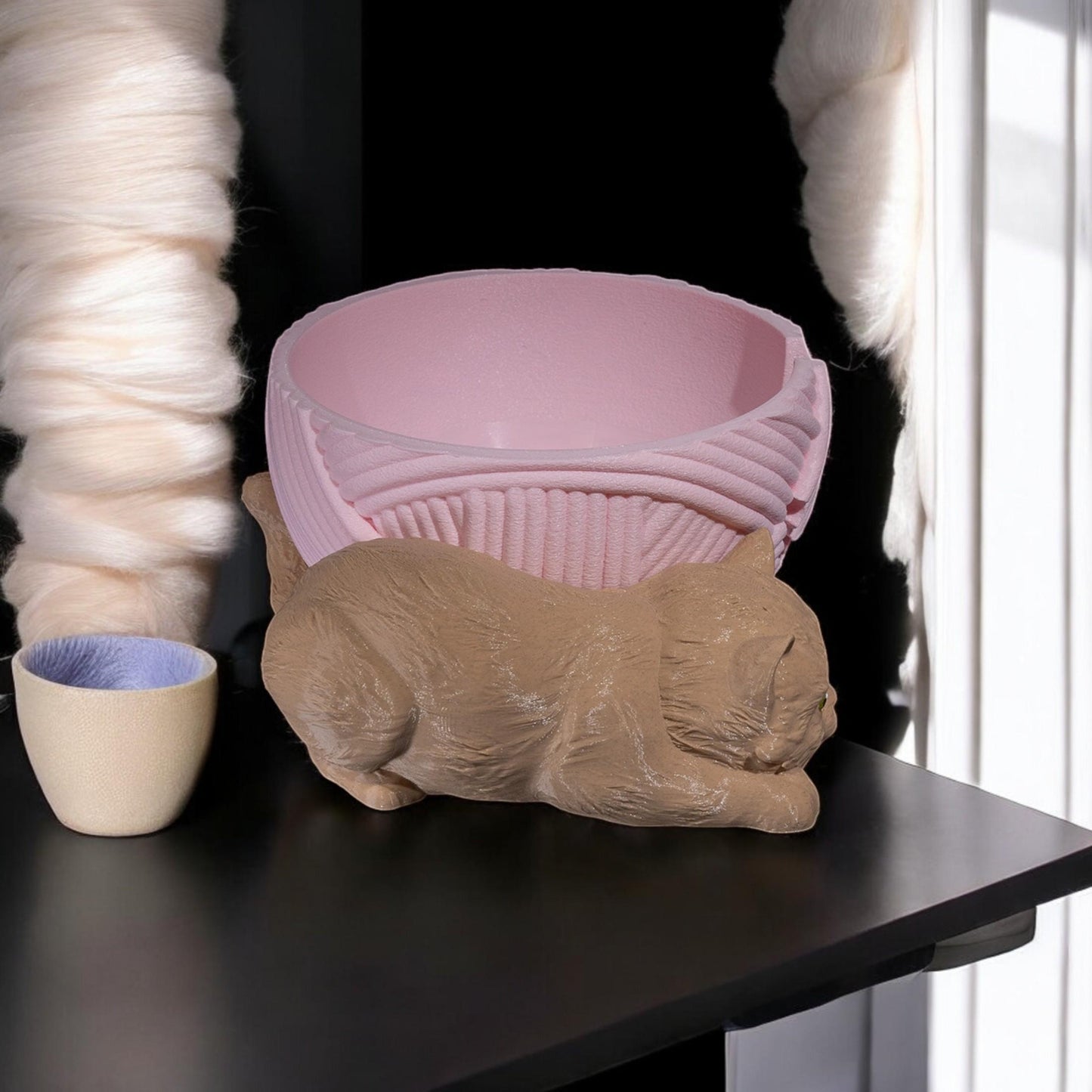 Cat Yarn Holder – Cute Cat Yarn Bowl Hook Case, Knitting Supplies Organizer, Perfect Gift for Feline Lovers & Crochet Enthusiasts