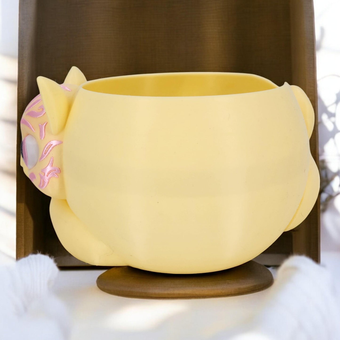 Cat Bobble Yarn Bowl - Perfect Gift for Knitting & Crochet Lovers, Feline Themed Accessory, Handmade Yarn Organizer