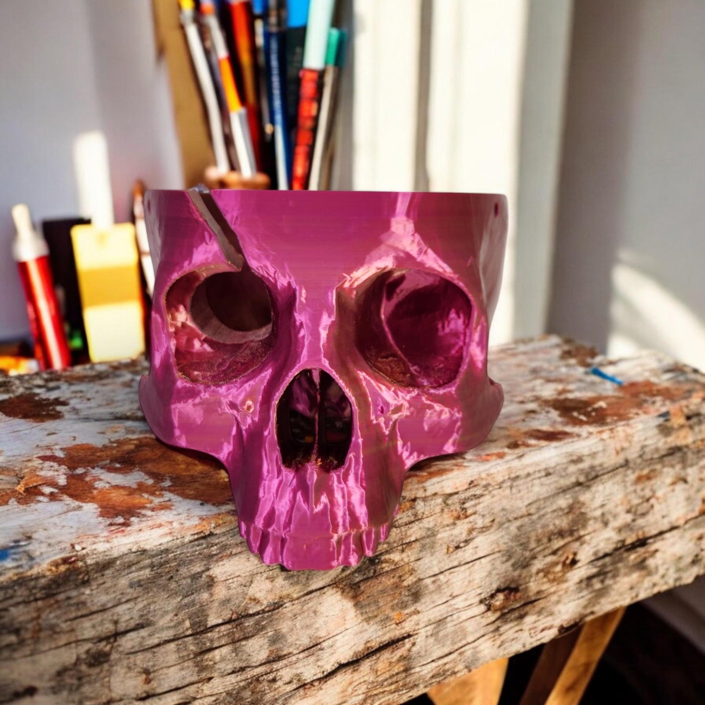 Skull Shaped Yarn Bowl - 3D Printed Gothic-Inspired Knitting & Crochet Accessory, Unique Yarn Holder for Crafters