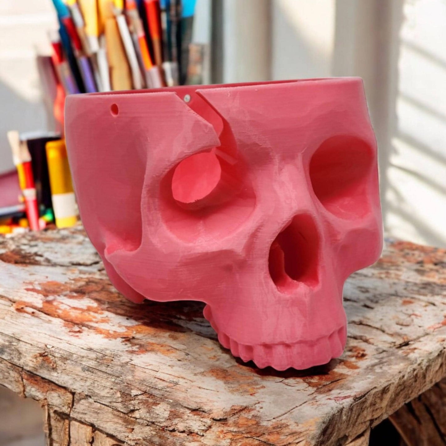 Skull Shaped Yarn Bowl - 3D Printed Gothic-Inspired Knitting & Crochet Accessory, Unique Yarn Holder for Crafters