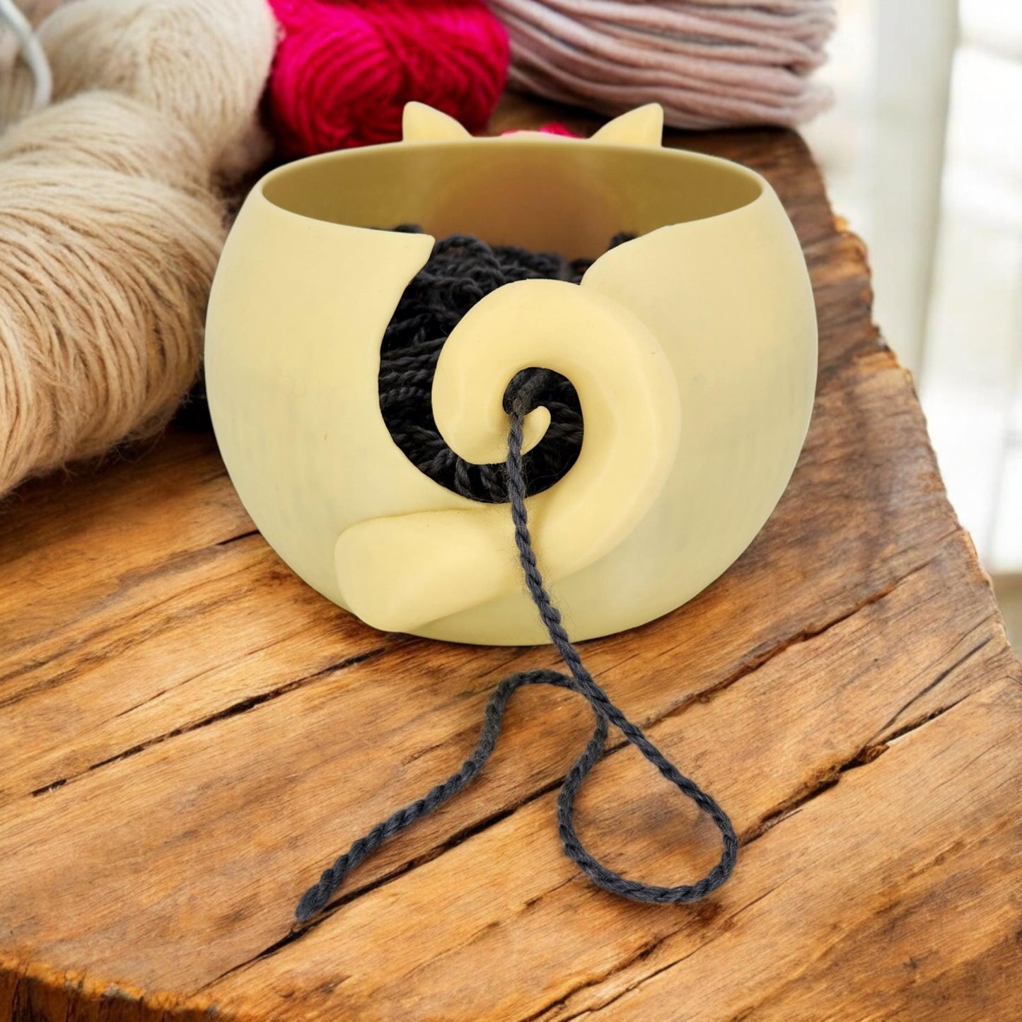 Cat Bobble Yarn Bowl - Perfect Gift for Knitting & Crochet Lovers, Feline Themed Accessory, Handmade Yarn Organizer
