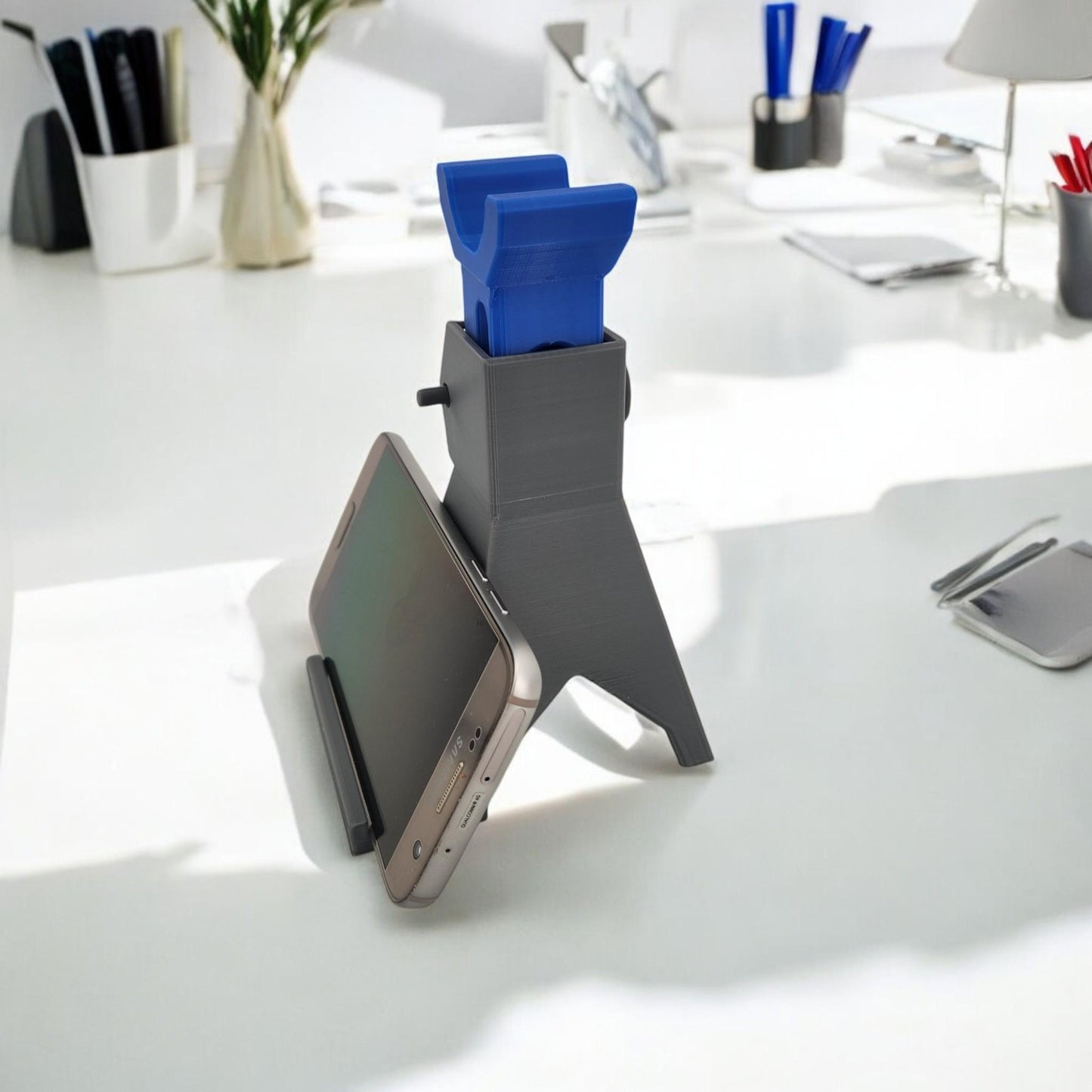 Jack stand phone Holder | Gift for Car Enthusiasts, Mechanics & Petrol Lovers | Desk Arrangement, Birthday Gift