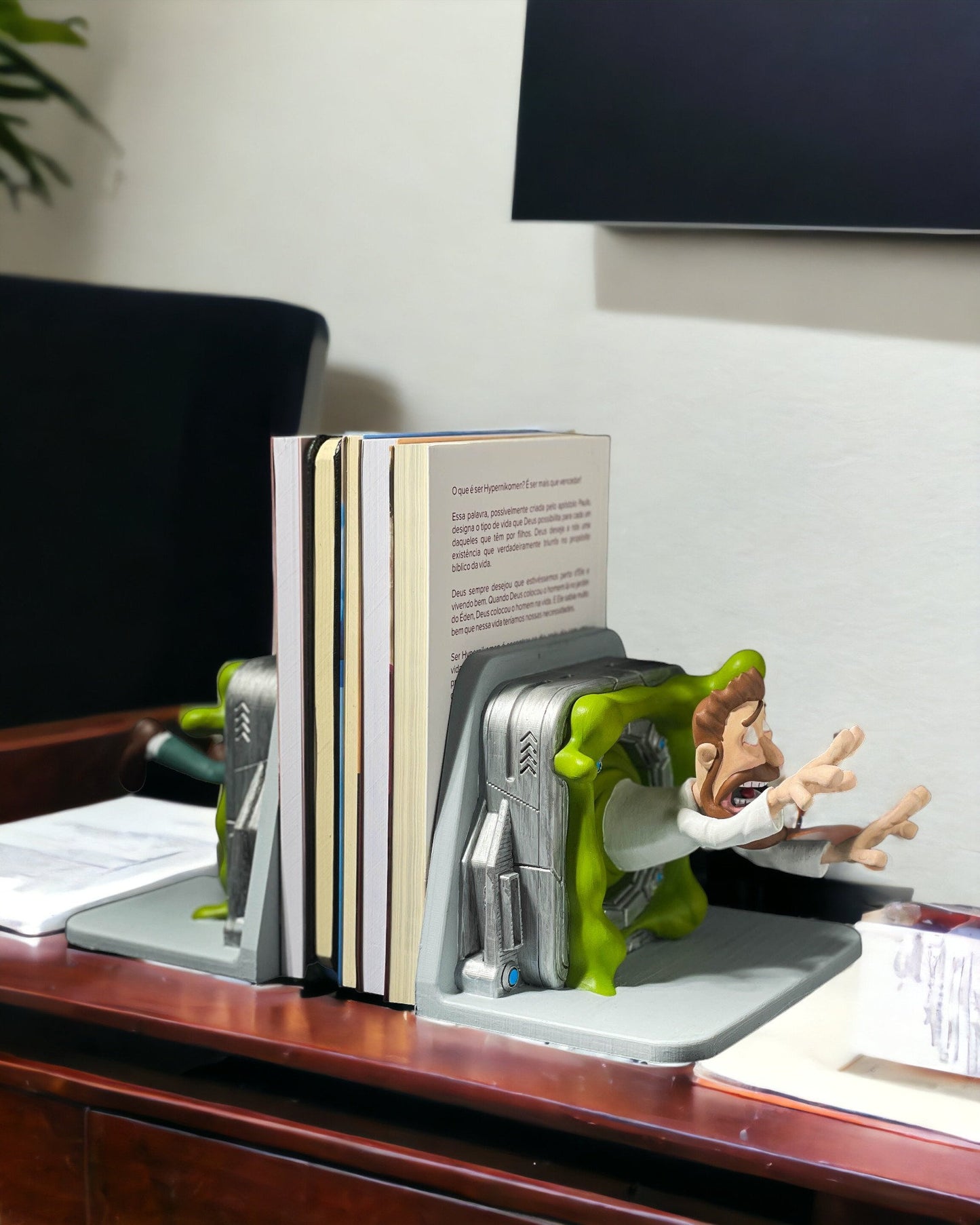 Quirky Man Going Through Portal Bookends - Alien Time Tunnel Theme 3D Printed Bookshelf Decor