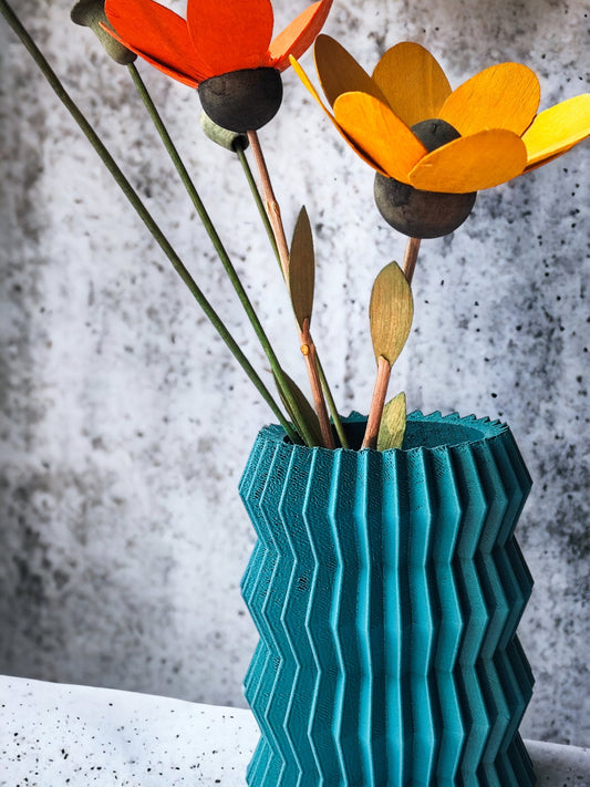 Angular Creassera Aletas Vase Planter - Stylish Contemporary Unique Home Decor Accent