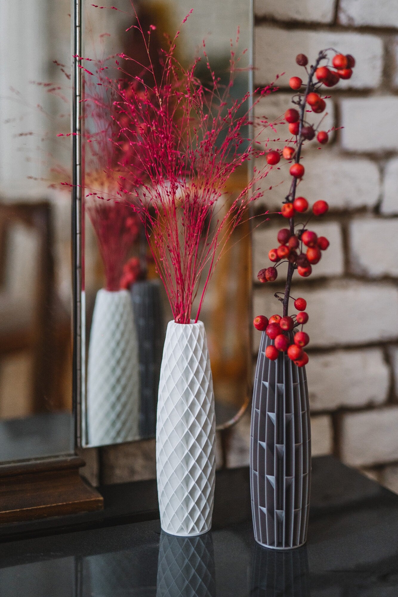 Tall Geometric Bud Vase - Elegant Modern Table Centerpiece for Flowers & Christmas Decor