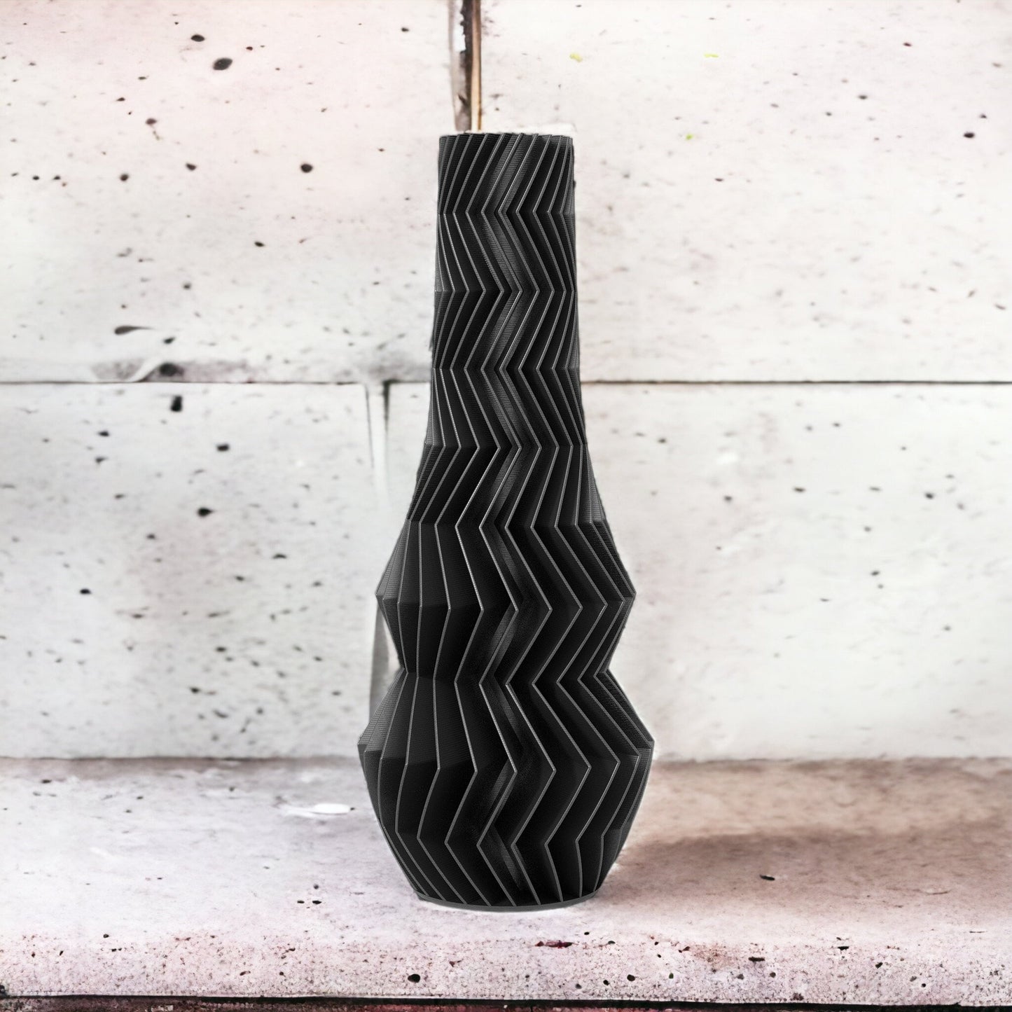 Tall Zigzag Pattern Bud Vase - Elegant Modern Table Centerpiece for Flowers & Christmas Decor